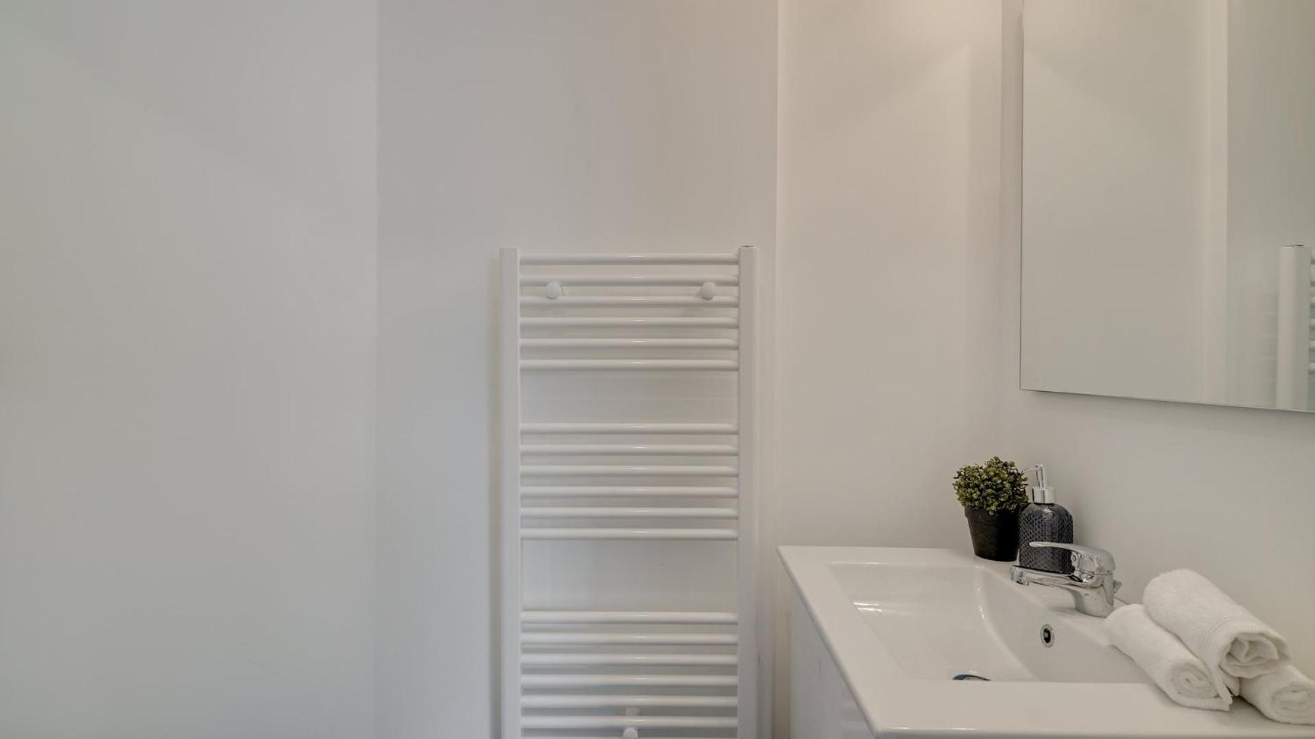 144 Suite Bebesse - Superbe Appartement A Paris Exterior photo